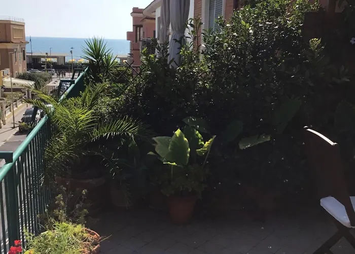Ostia Bed And Beach