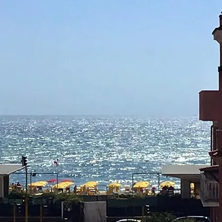 Ostia Bed And Beach Lido di Ostia Esterno foto
