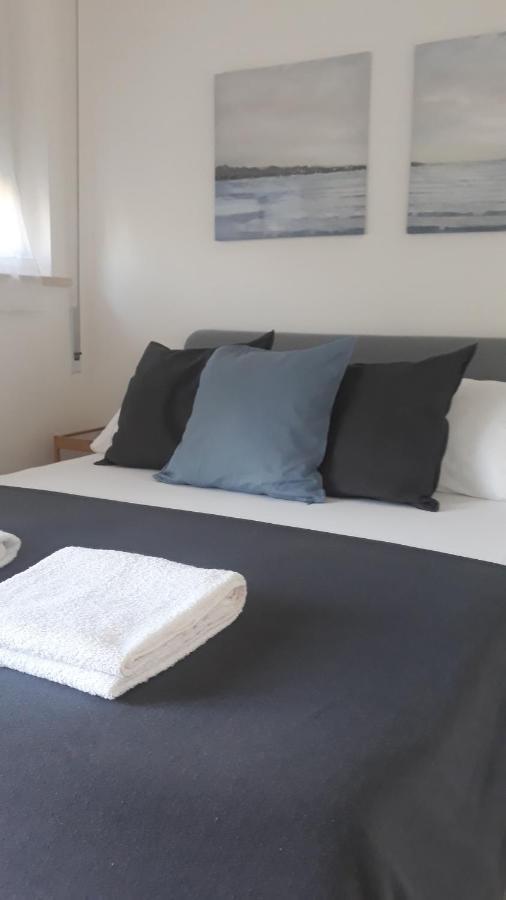 Bed And Apartment
